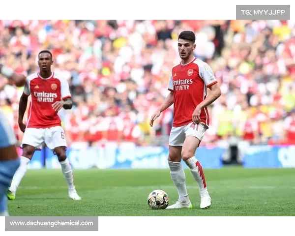 哈弗茨点球为何未能命中背后的心理与技术因素解析 哈弗茨点球为何未能命中背后的心理与技术因素解析